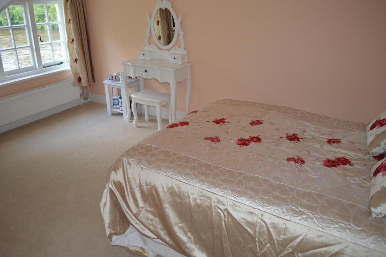 Pwll-Y-Faedda Bed & Breakfast 빌스웰즈 외부 사진