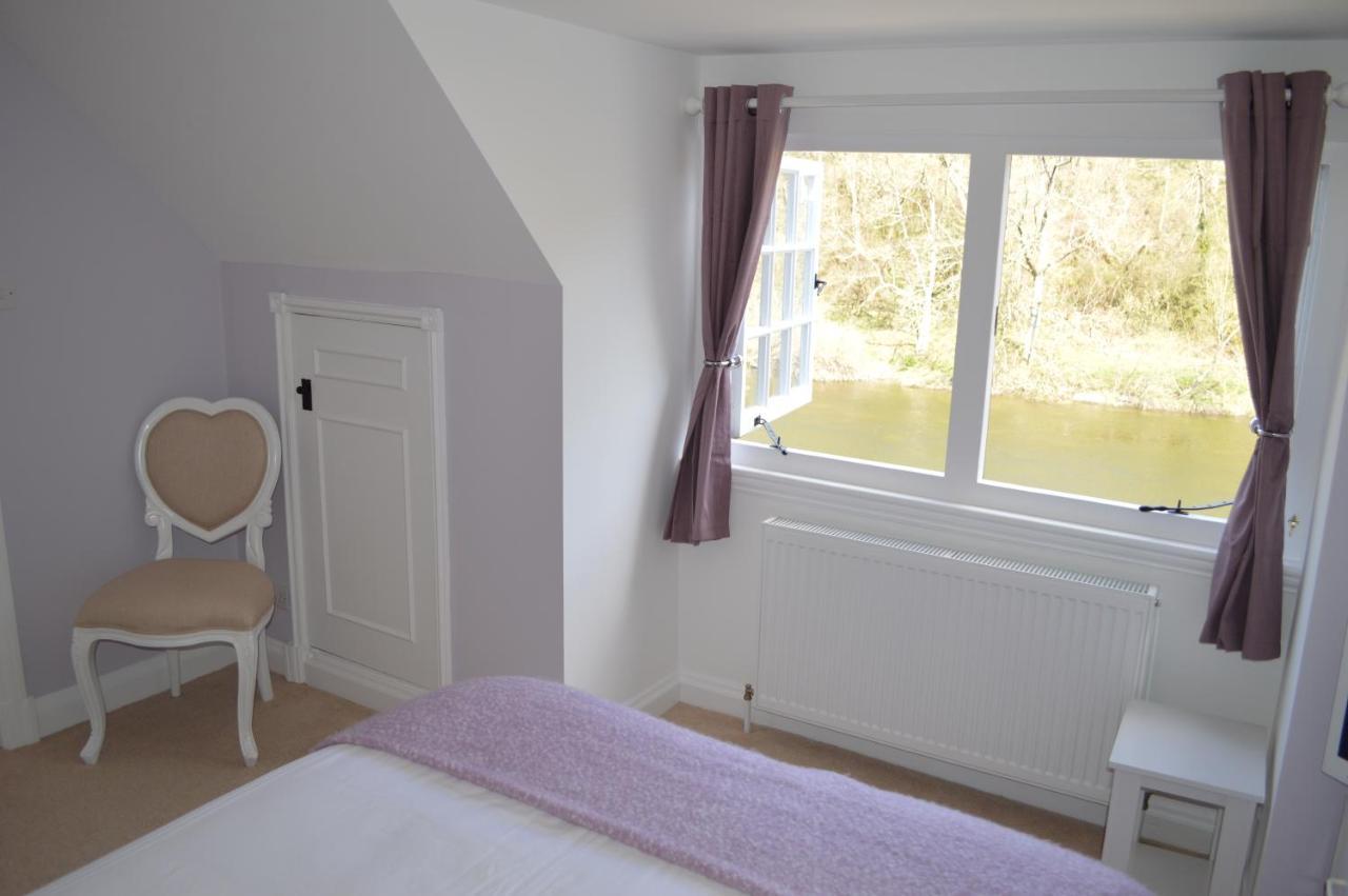 Pwll-Y-Faedda Bed & Breakfast 빌스웰즈 외부 사진